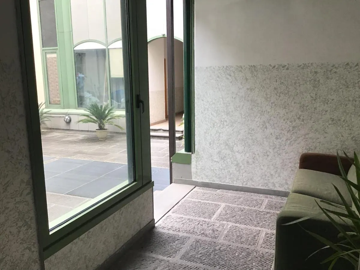 Studio For 4 Persons Near Central Station Of Santa Maria Novella Флоренция Апартаменты
